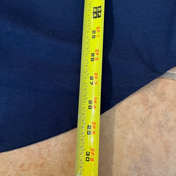 Elegant White Women's Top - Picture 5 of 16